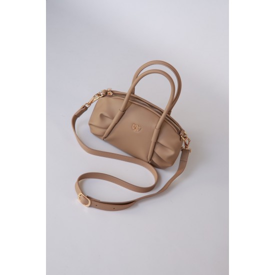 Елегантна бежева сумка через плече